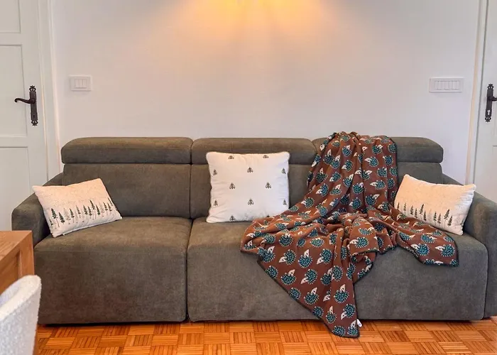 Dolomitis Window By Ca-sa Check Borca di Cadore