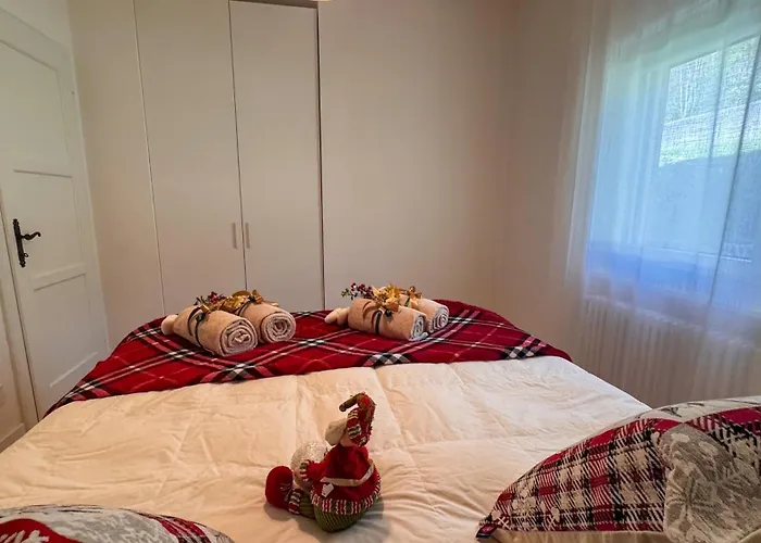 Dolomitis Window By Ca-sa Check Apartman