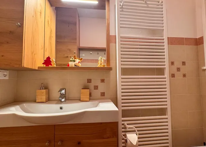 Dolomitis Window By Ca-sa Check