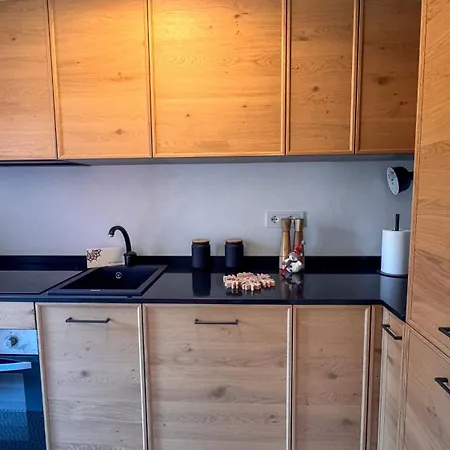 Dolomitis Window By Ca-sa Check Διαμέρισμα