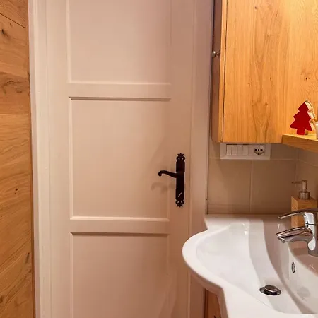 Dolomitis Window By Ca-sa Check Appartement