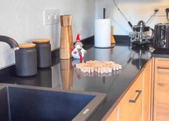 Dolomitis Window By Ca-sa Check * Borca di Cadore